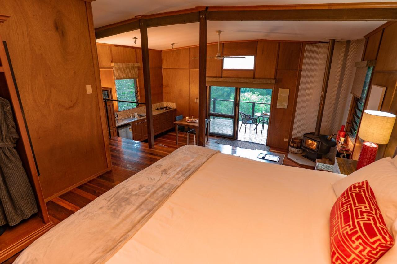 Whispering Valley Cottage Retreat Maleny Dış mekan fotoğraf