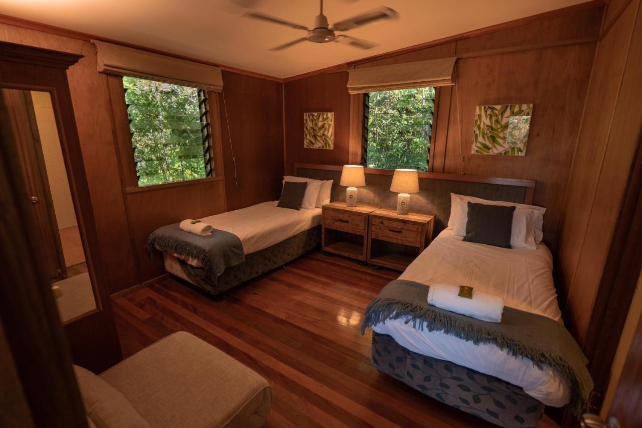 Whispering Valley Cottage Retreat Maleny Dış mekan fotoğraf