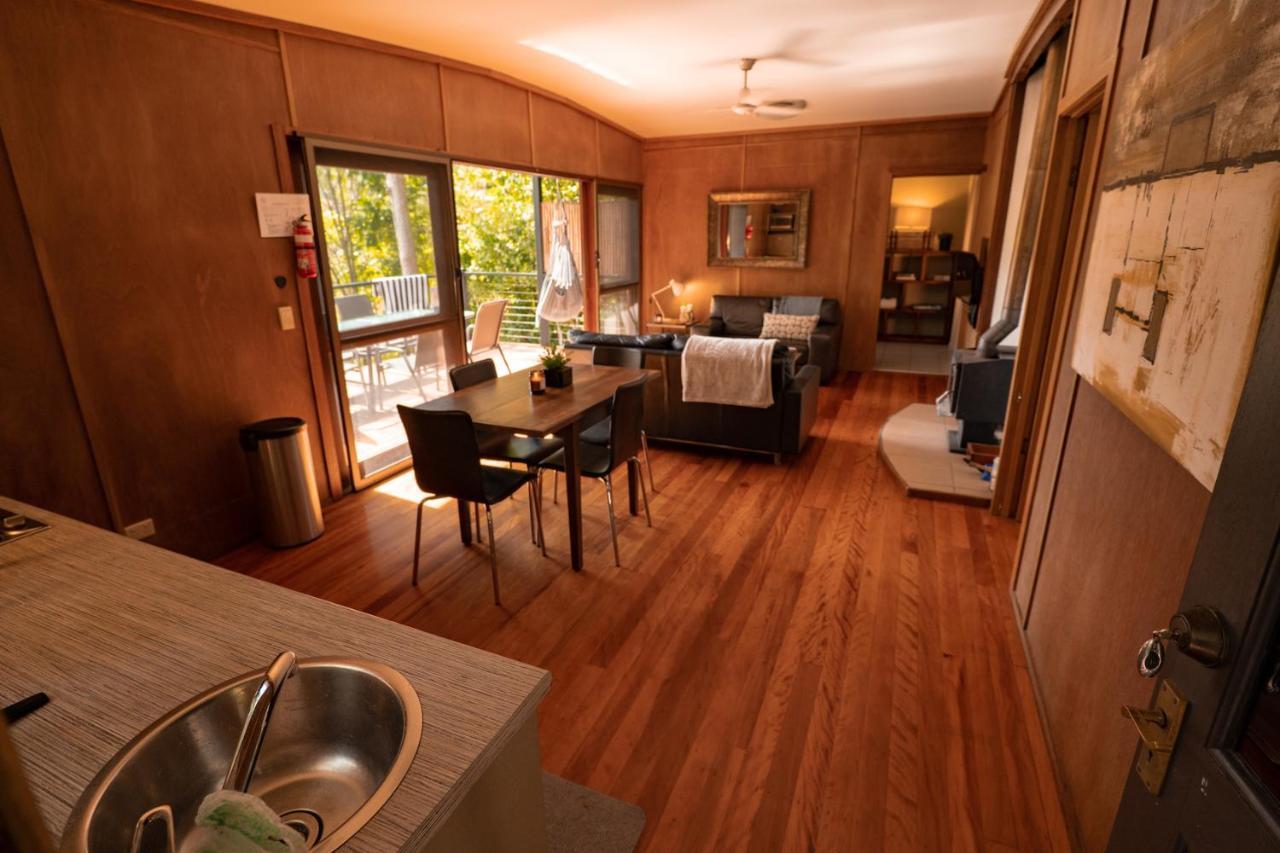 Whispering Valley Cottage Retreat Maleny Dış mekan fotoğraf